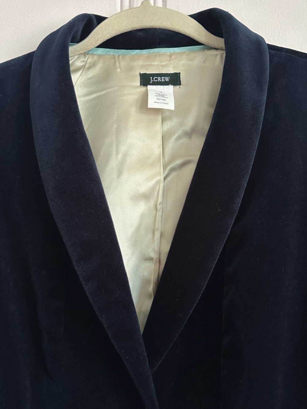 J Crew Eden Velvet Blazer Navy Indigo Shawl
Collar Size 12 - Picture 5 of 12